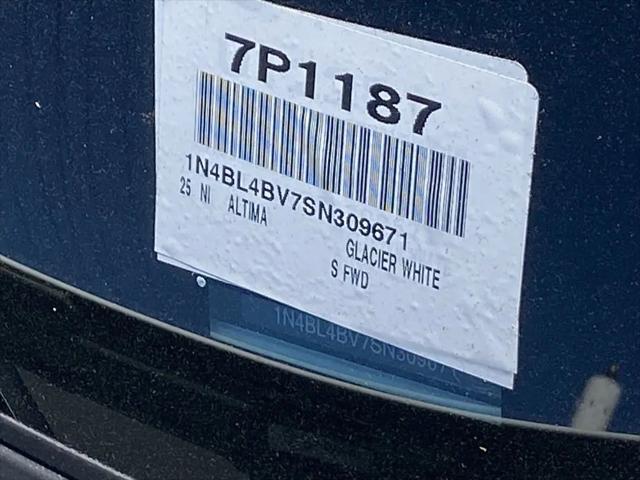 2025 Nissan Altima S FWD