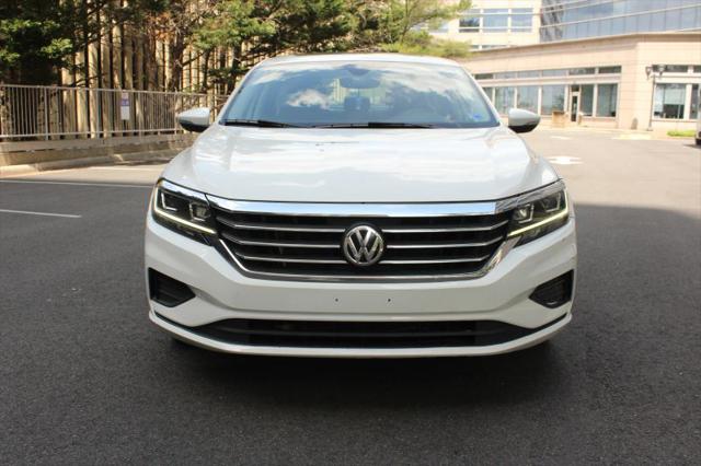 2022 Volkswagen Passat 2.0T SE