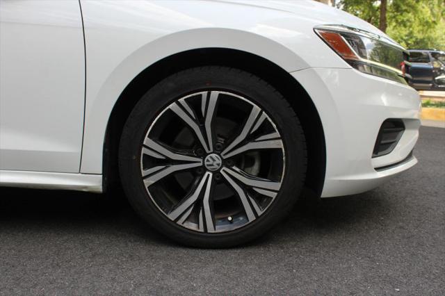 2022 Volkswagen Passat 2.0T SE