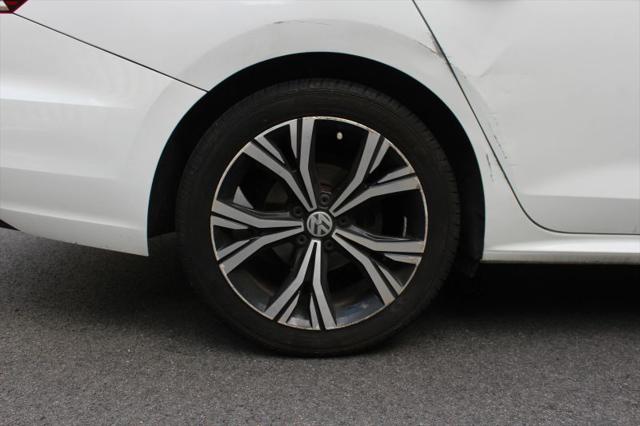 2022 Volkswagen Passat 2.0T SE