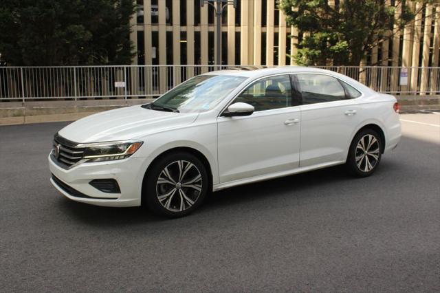 2022 Volkswagen Passat 2.0T SE