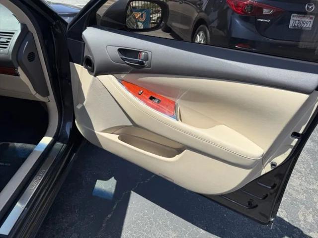 2011 Lexus ES 350 350