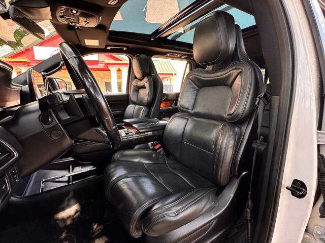 2018 Lincoln Navigator Select