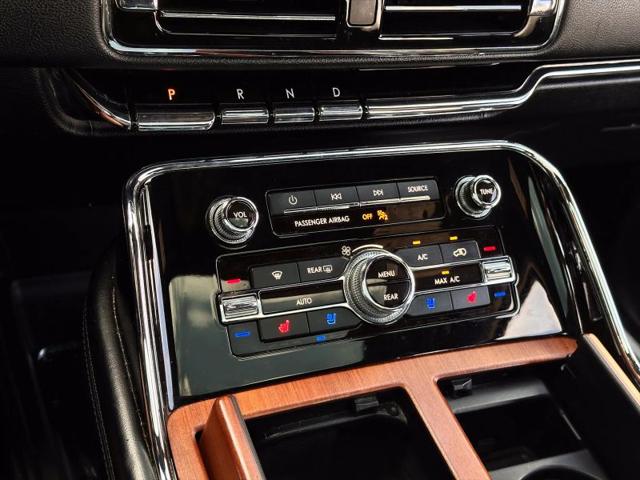 2018 Lincoln Navigator Select