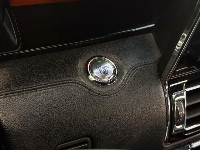 2018 Lincoln Navigator Select