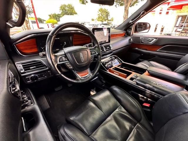 2018 Lincoln Navigator Select