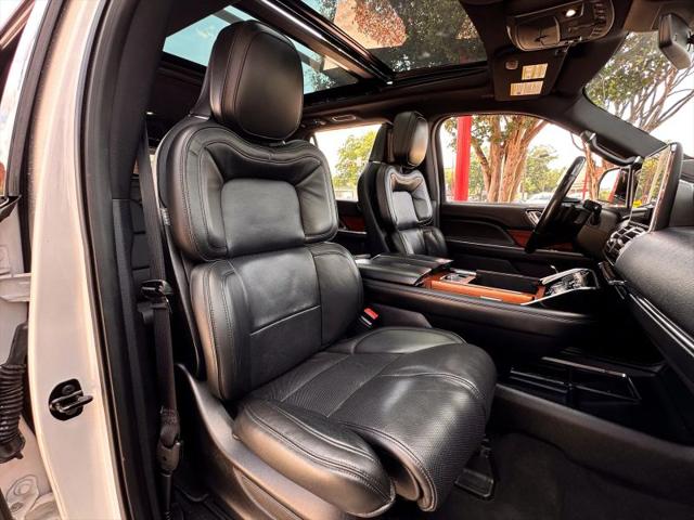 2018 Lincoln Navigator Select