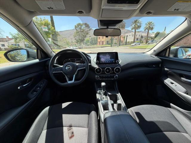 2024 Nissan Sentra SV Xtronic CVT