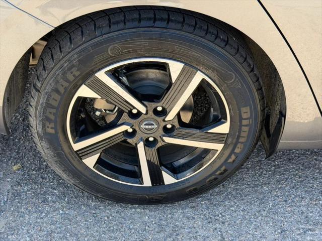 2024 Nissan Sentra SV Xtronic CVT