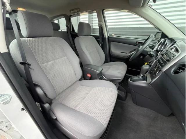 2008 Toyota Matrix Base