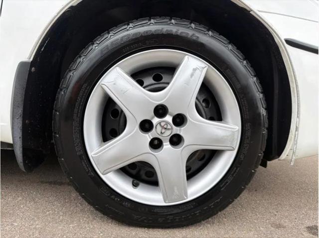 2008 Toyota Matrix Base