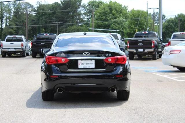 2015 INFINITI Q50 Premium