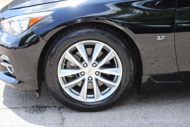 2015 INFINITI Q50 Premium