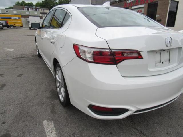 2016 Acura ILX Technology Plus Package