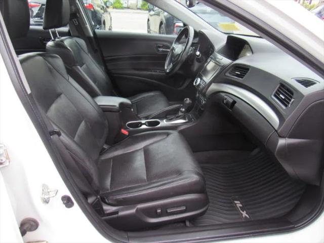 2016 Acura ILX Technology Plus Package