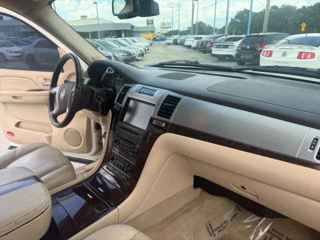 2007 Cadillac Escalade EXT Standard