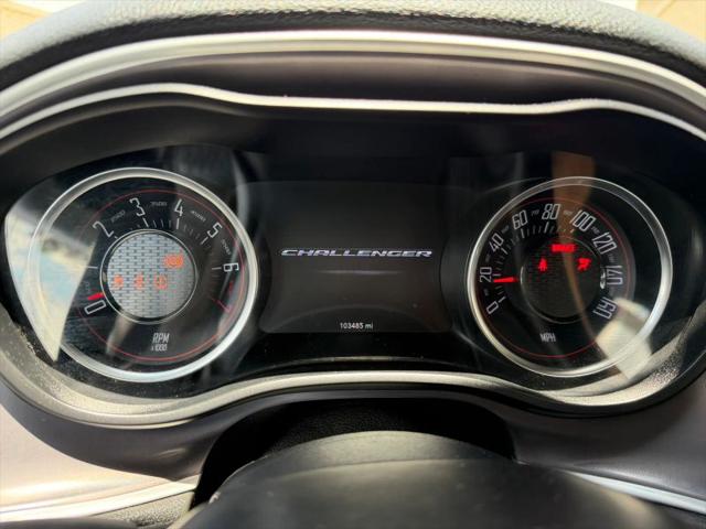 2022 Dodge Challenger SXT