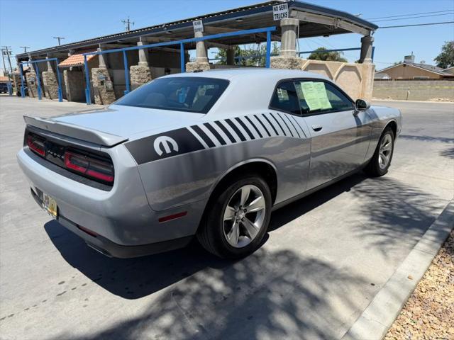 2022 Dodge Challenger SXT
