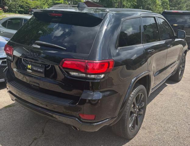 2021 Jeep Grand Cherokee Laredo X 4x4
