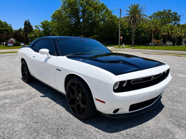 2017 Dodge Challenger SXT