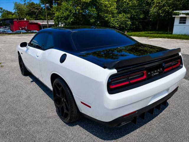 2017 Dodge Challenger SXT