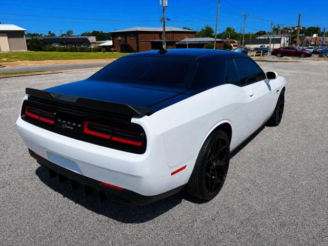 2017 Dodge Challenger SXT