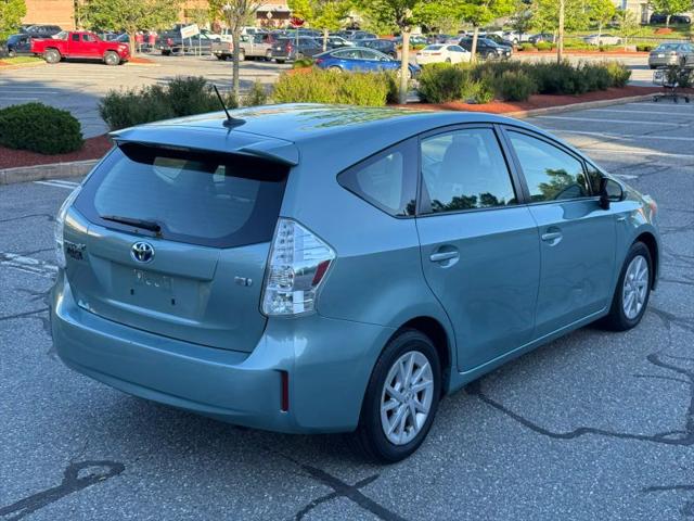 2013 Toyota Prius v Three