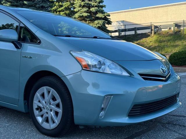 2013 Toyota Prius v Three