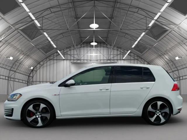 2016 Volkswagen Golf GTI SE 4-Door