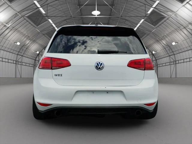 2016 Volkswagen Golf GTI SE 4-Door
