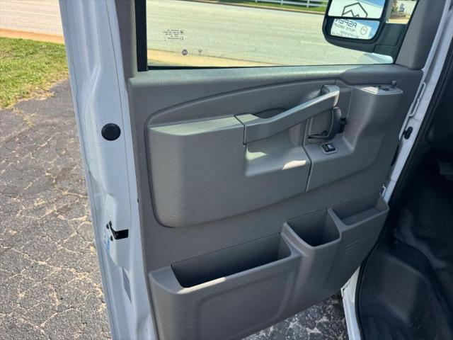 2020 Chevrolet Express Cargo Van RWD 2500 Extended Wheelbase WT