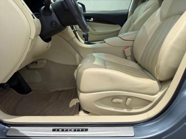 2016 INFINITI QX50 Base
