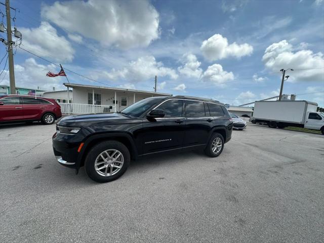 2021 Jeep Grand Cherokee Laredo 4x2