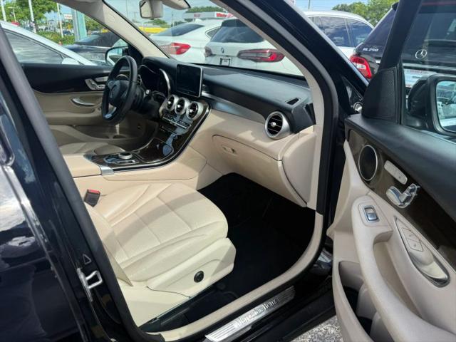 2019 Mercedes-Benz GLC 300