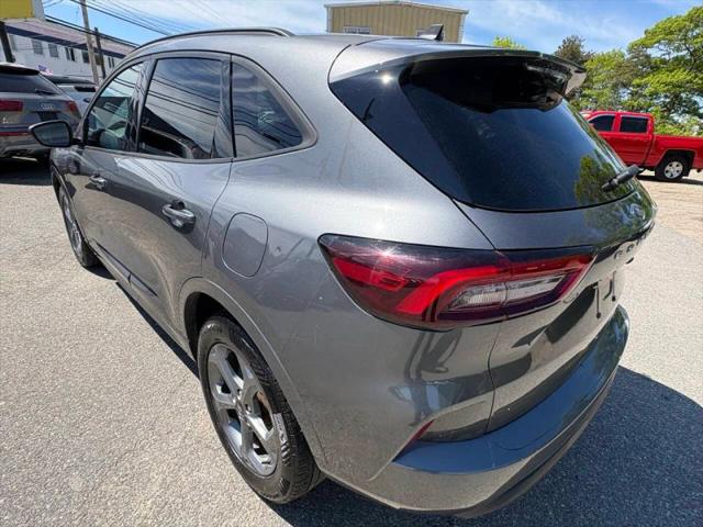 2023 Ford Escape ST-Line Select