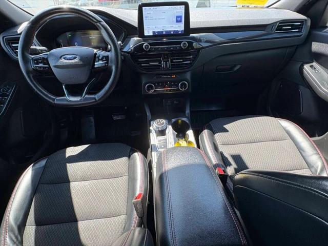 2023 Ford Escape ST-Line Select