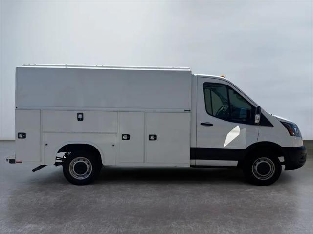 2022 Ford Transit Cutaway T-350