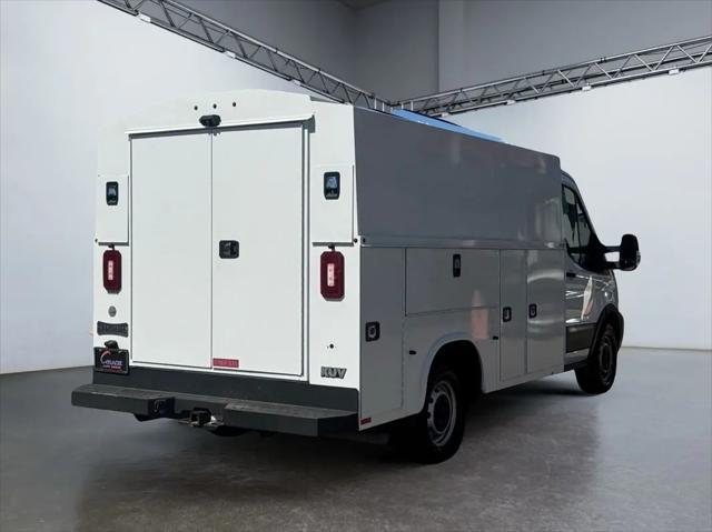 2022 Ford Transit Cutaway T-350