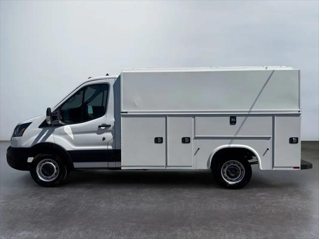 2022 Ford Transit Cutaway T-350