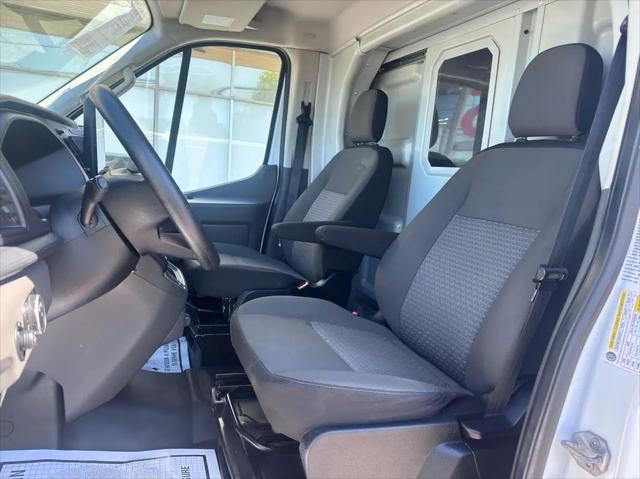 2022 Ford Transit Cutaway T-350