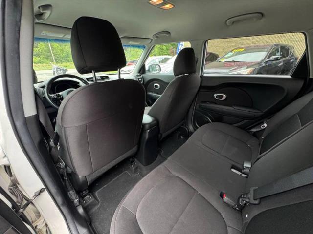 2018 Kia Soul Base