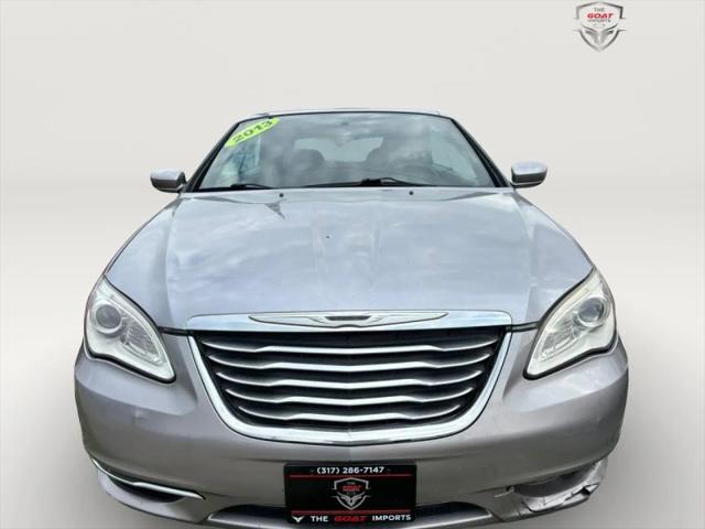 2013 Chrysler 200 Touring