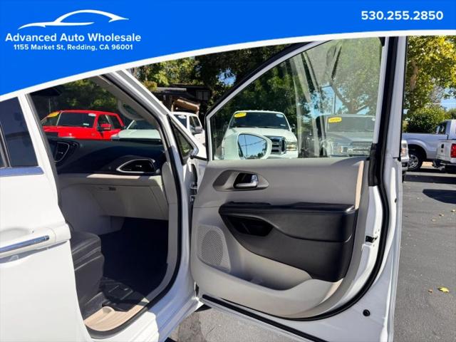 2021 Chrysler Pacifica Touring L