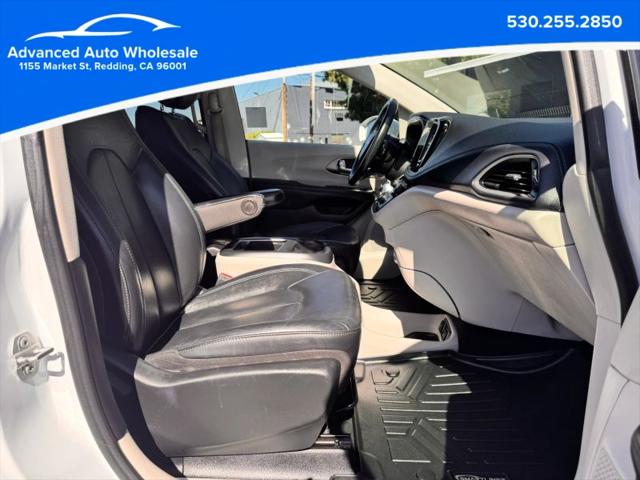 2021 Chrysler Pacifica Touring L