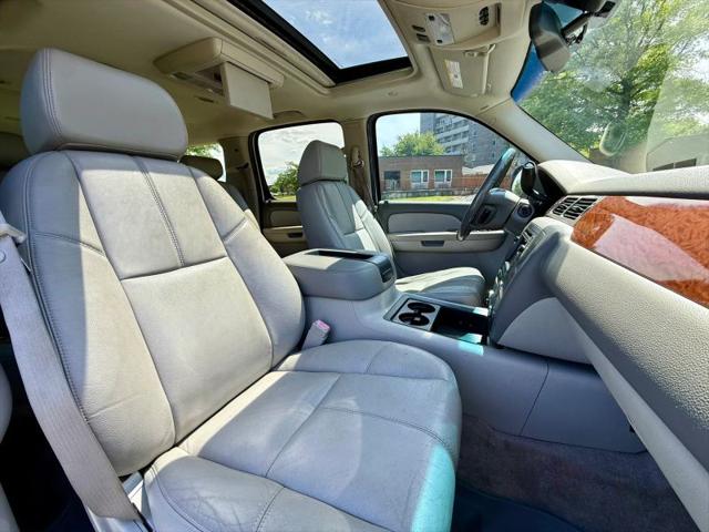 2008 GMC Yukon XL SLT