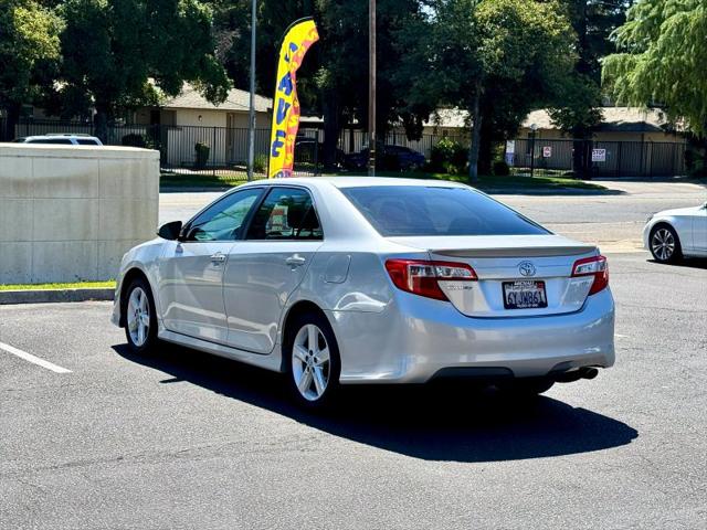 2012 Toyota Camry SE