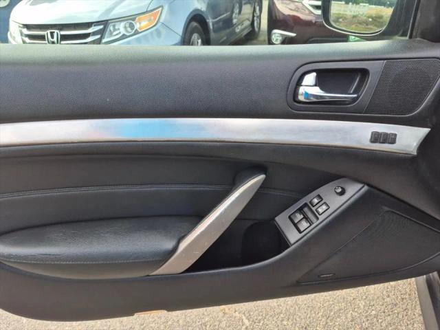 2011 INFINITI G37 G37x