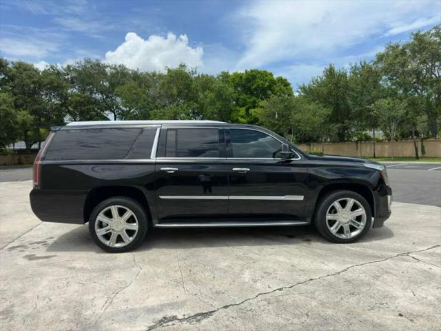 2019 Cadillac Escalade ESV Luxury