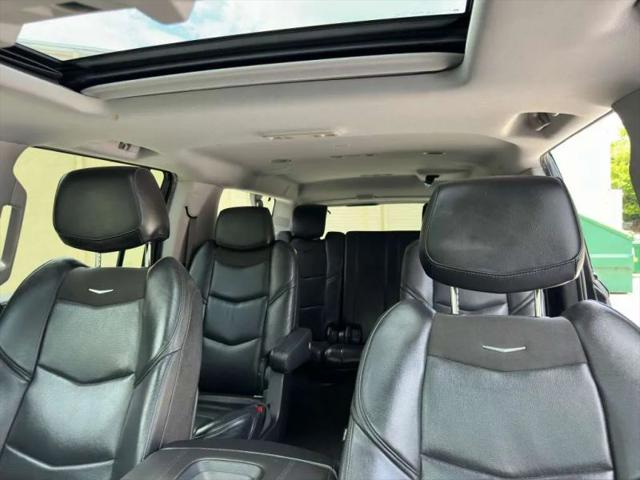 2019 Cadillac Escalade ESV Luxury