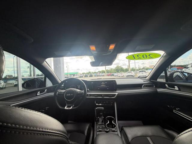 2022 Kia K5 GT-Line